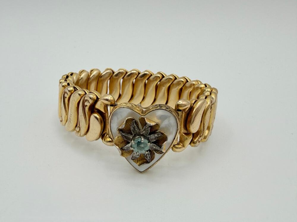 Vintage 1940s B&N Bugbee Niles Sweetheart Bracelet Mother of Pearl Heart
